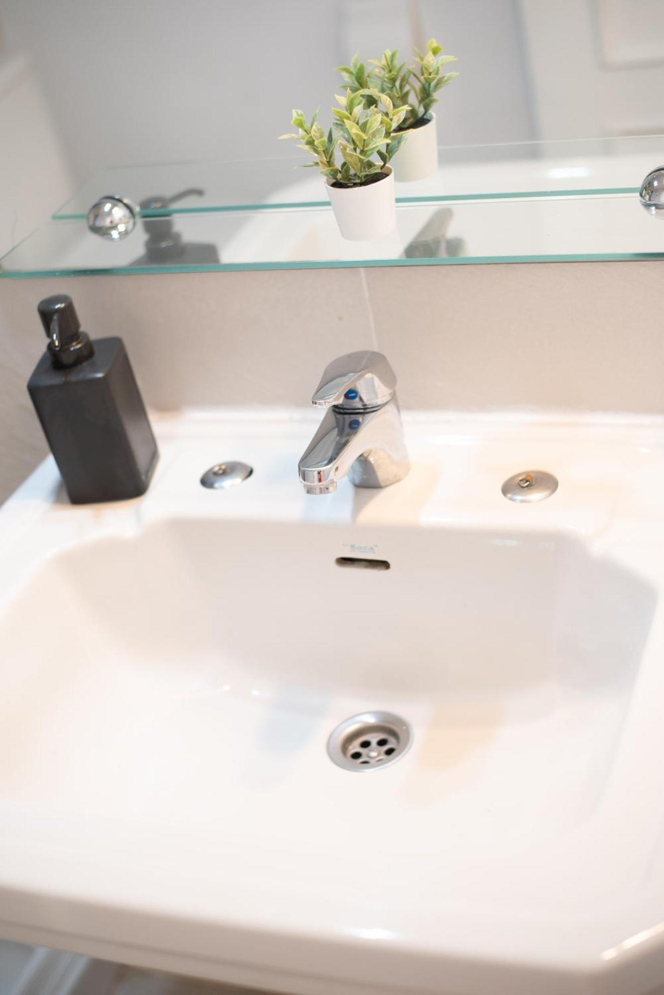 Eixample Private Rooms Barcelona Ngoại thất bức ảnh
